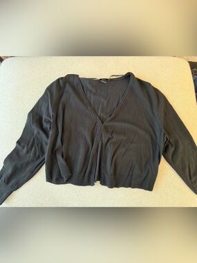 Torrid Black Knit Cropped Cardigan with Hook & Eye Closure